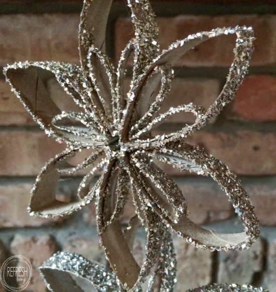 This is totally a holiday craft that kids could make, and even give as gifts. Such a great way to reuse old toilet paper tubes! DIY snowflake ornaments using old cardboard tubes via Refresh Living