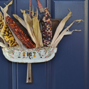 Unique fall wreath created with natural elements and vintage finds | Dustpan wreath | Upcycled dustpan as a front door hanging