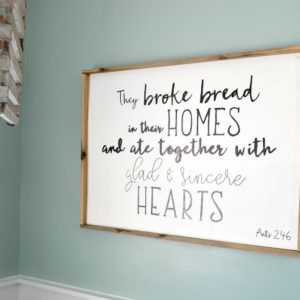 How to make custom wood signs with quotes | how to make a wooden sign with a wood frame