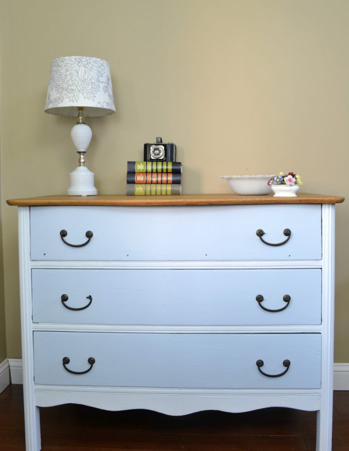 Two-Toned Dresser with Chalk Paint 
