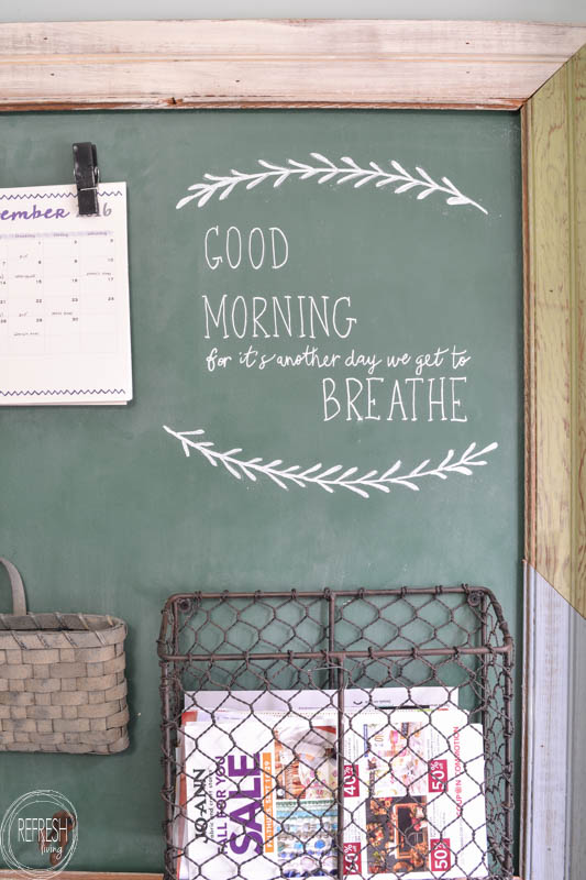 This trick for making perfect letters on a chalkboard is so easy; I wish I knew about it before! My lettering on the chalkboard in my house will actually look nice now!