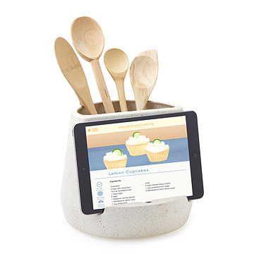unique-gift-for-someone-who-loves-to-cook-ipad-utensil-holder