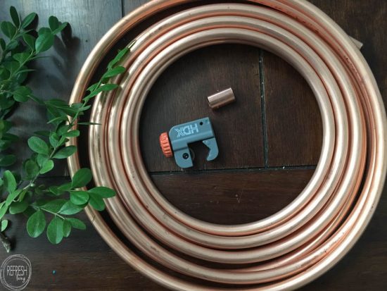 This is such a great idea - use copper tubing to make a wreath form!