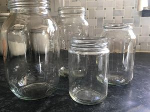 Finally, an easy way to remove stubborn, sticky labels and residue from glass jars! Best of all, this method uses common household products.