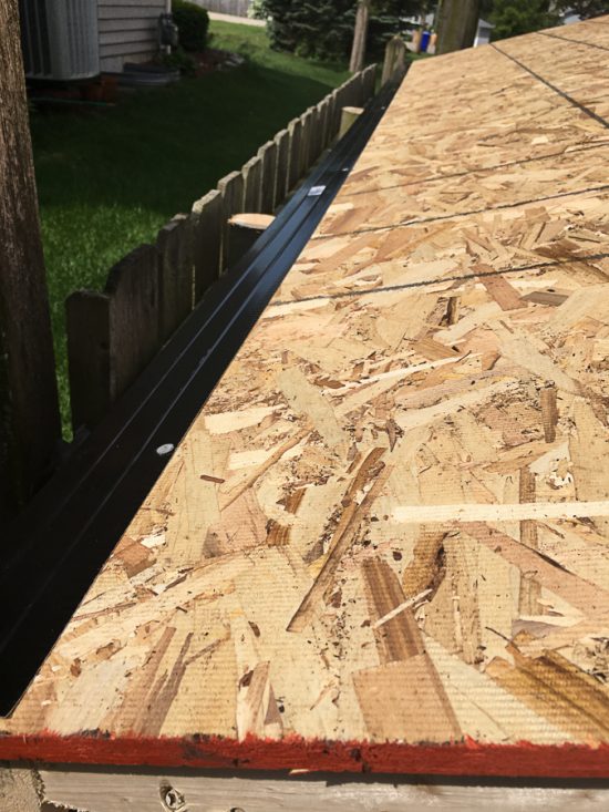 It's easy to install a new roof on a backyard structure like a shed, playhouse, or lean-to. #roofeditmyself #shop