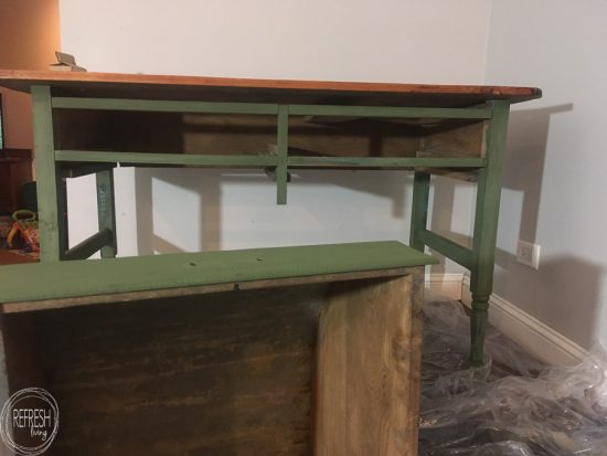 Using milk paint on antique furniture gives it an authentic and time worn painted look. This dark green is a mix of Miss Mustard Seed Boxwood and Artissimo.