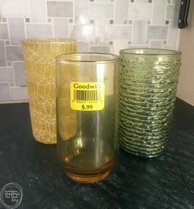 Cool idea to reuse old juice glasses AND bring pollinators into your backyard! What an easy way to make a DIY bee hotel for mason bees via Refresh Living.