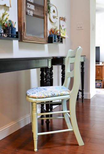 Easy tips for fixing a chair with a broken seat and how to reupholster a chair seat.