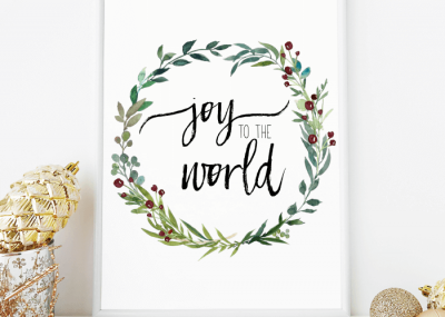 Joy to the World watercolor wreath free printable for Christmas.