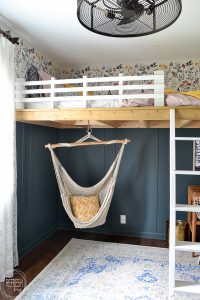 Get the look of modern floral wallpaper at a fraction of the cost with this DIY! Kids bedroom makeover with modern, vintage, and boho style.