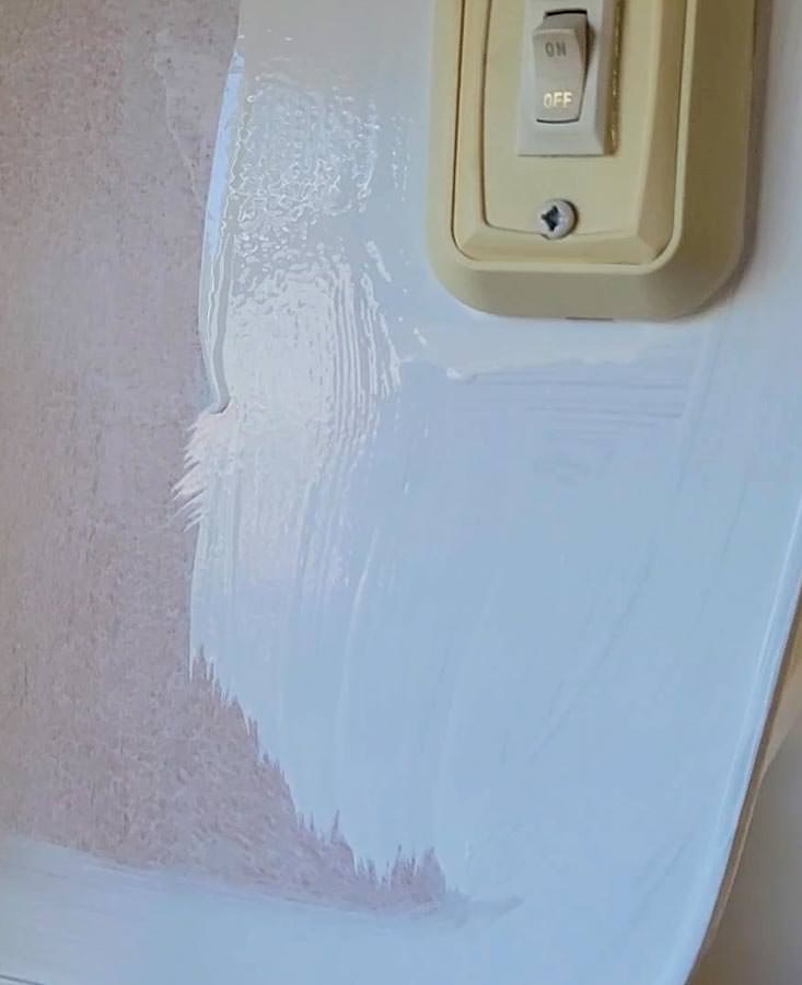 how to avoid drips when painting cabinets
