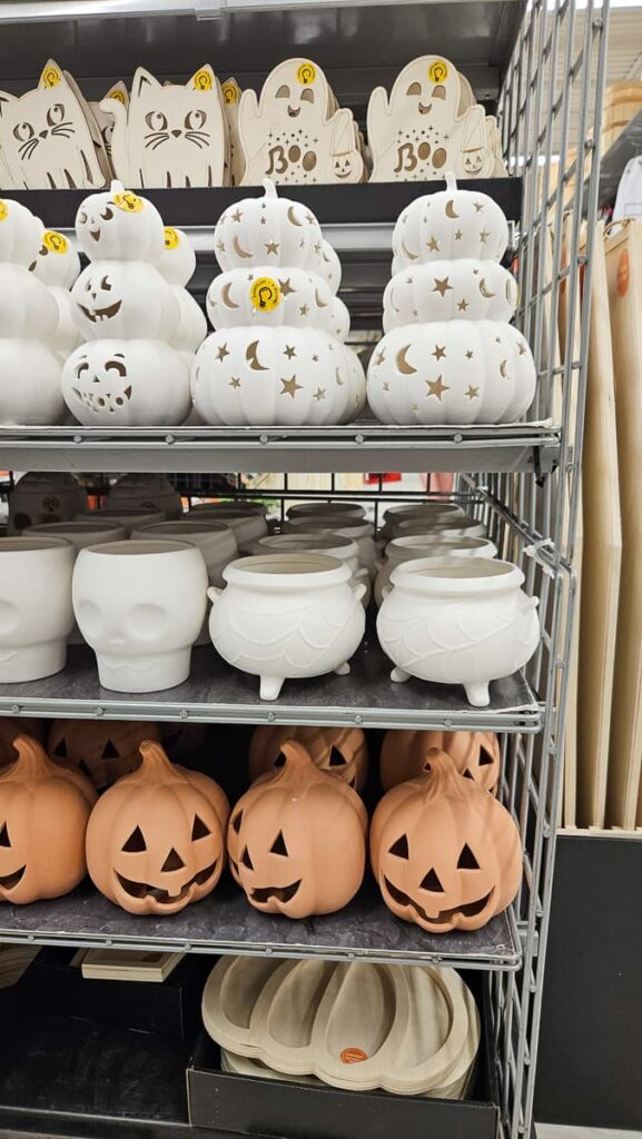 cauldrons that fit a diffuser perfectly to make a halloween diffuser